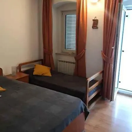 In 41045 *